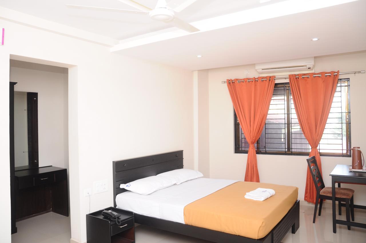 Riva Residency Hotel Palakkad Exterior photo